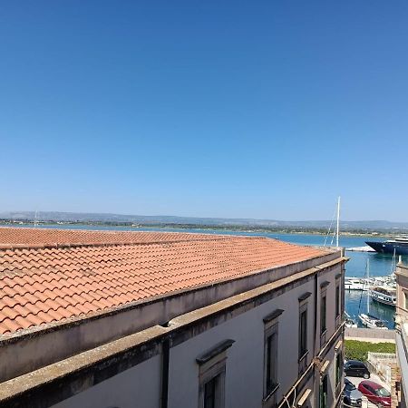 Apartament La Casa Del Sole Syrakuzy Zewnętrze zdjęcie