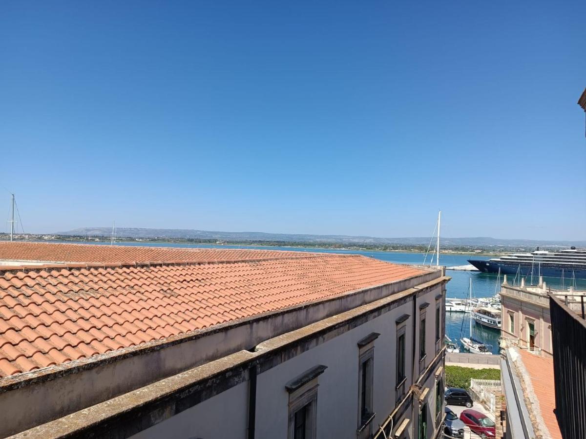 Apartament La Casa Del Sole Syrakuzy Zewnętrze zdjęcie